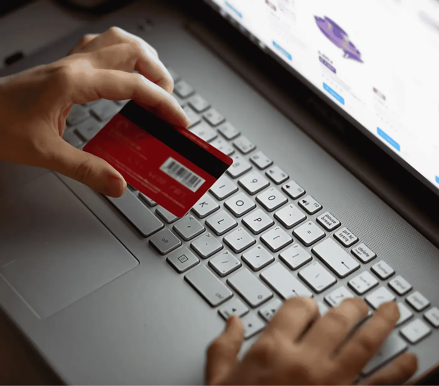 Dynamic ecommerce pricing